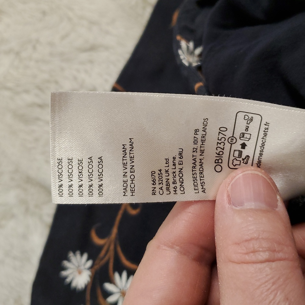 Anthropologie Navy Floral Wide-Leg Pants - Picture 8 of 16